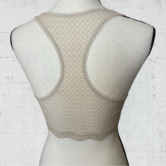 Victoria’s Secret Dream Angels Eyelash Lace Bralette Size Small Beige Feminine - Picture 4 of 5